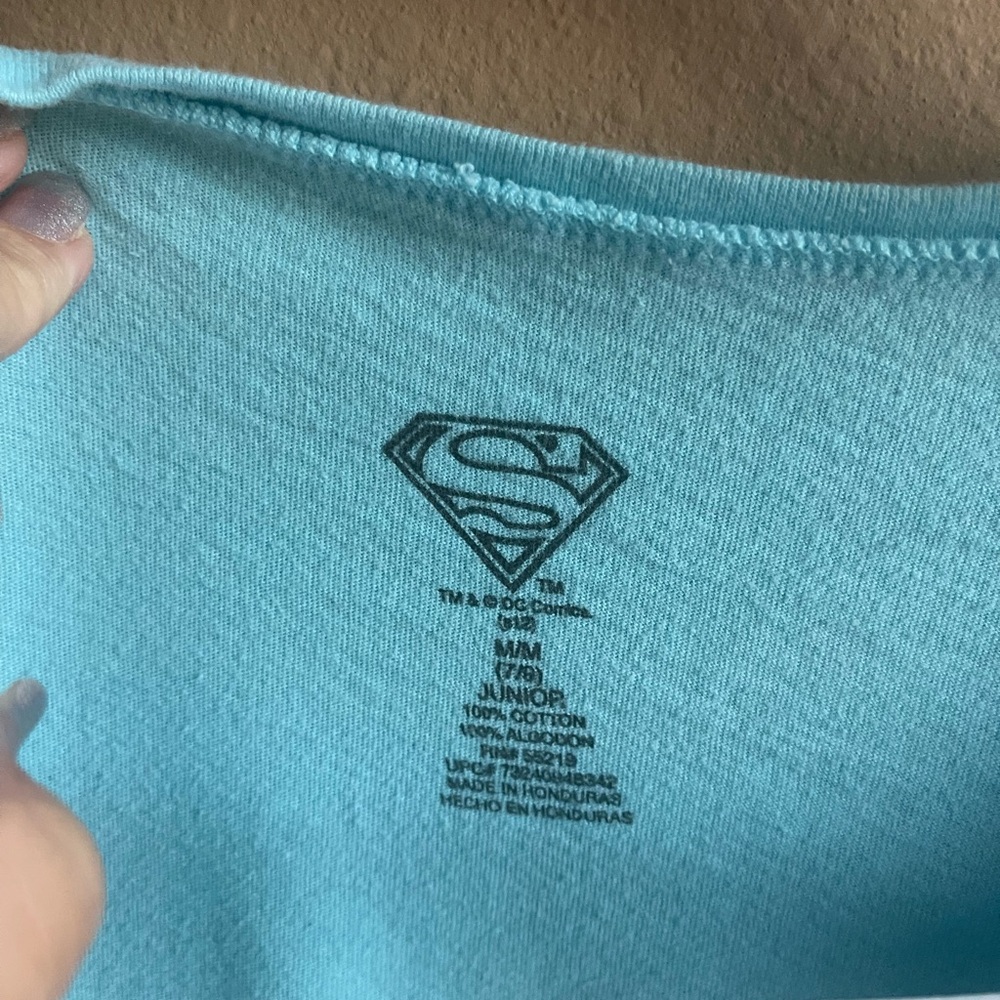 Supergirl Blue V-Neck Women/Jr’s Top - Picture 4 of 5